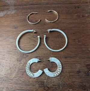 3 white and gold hoops